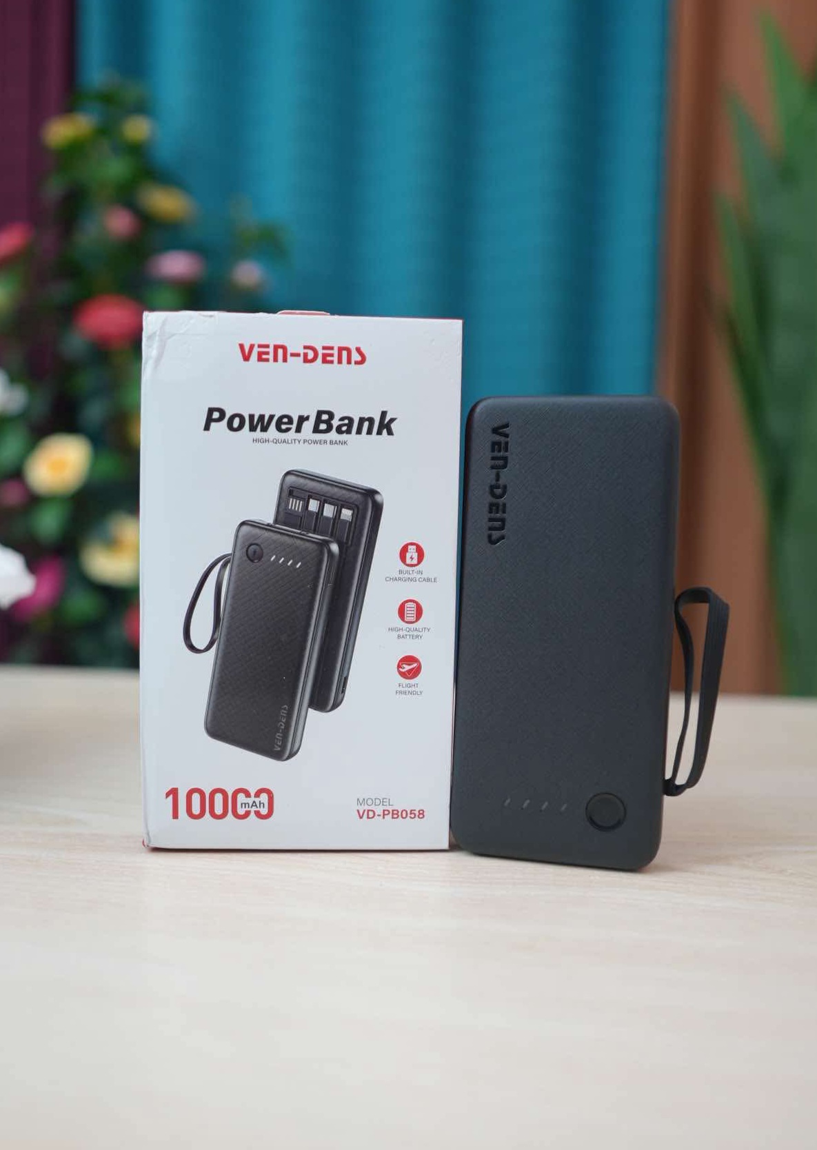 Ven-Dens 10,000mAh Power Bank